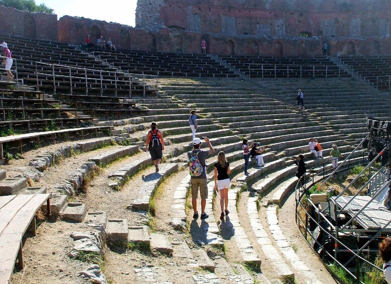 Picture 2 for Activity Taormina: Guided Historic City Tour