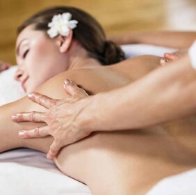 Bali: Balinese Full-Body Massage at your Accommodation