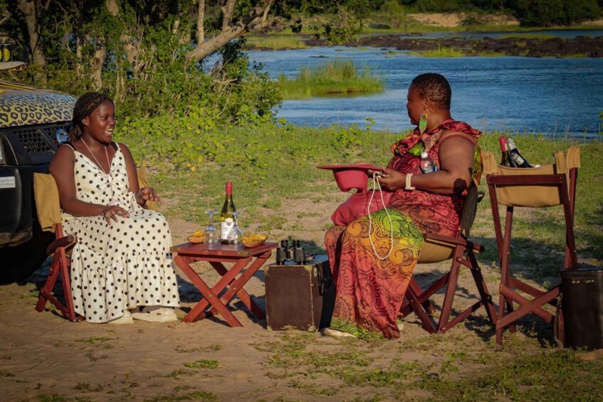 Picture 3 for Activity Victoria Falls: Premium Safari with Amarula+Gin Tonic