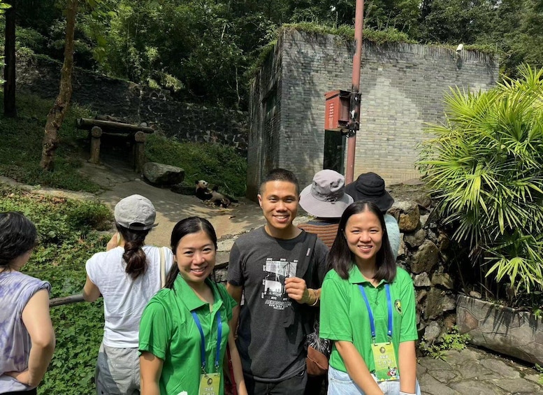 Picture 6 for Activity 1-day Dujiangyan Panda Volunteer Tour