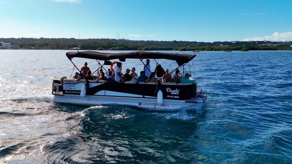 Picture 6 for Activity Marine Safari Tour San Andrés Bay: Includes photo with DRONE