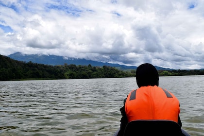 Lake Duluti: Canoeing, Hiking Trails, and/or Coffee Tour