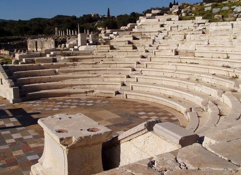 Picture 1 for Activity Messina: History and Highlights Guided Walking Tour