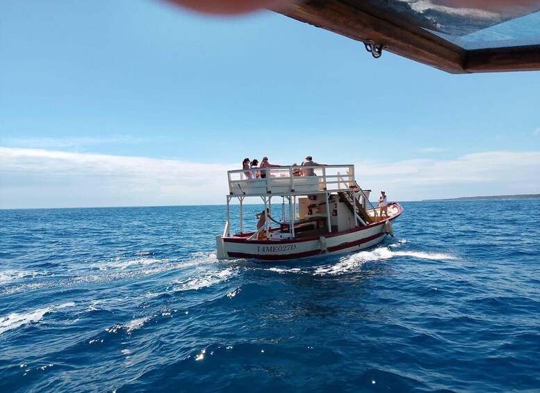 Picture 3 for Activity Syracuse: Boat Trip with Lunch, Wine, and Swimming Stops