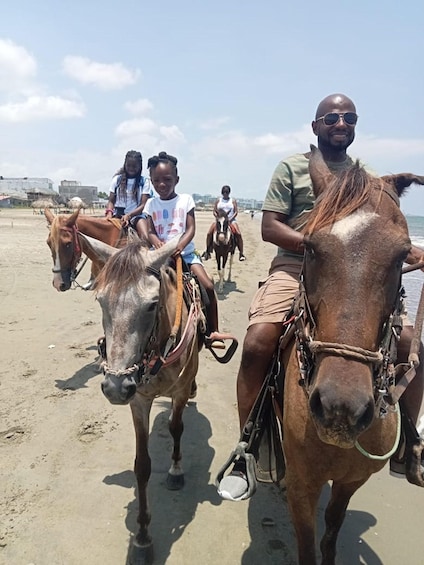 Picture 13 for Activity Cartagena, Colombia: Horseback Riding on the Beach + Lunch