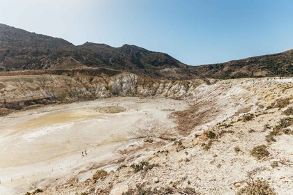 Desde Cos: volcán de la isla de Nisyros y Panagia Spiliani