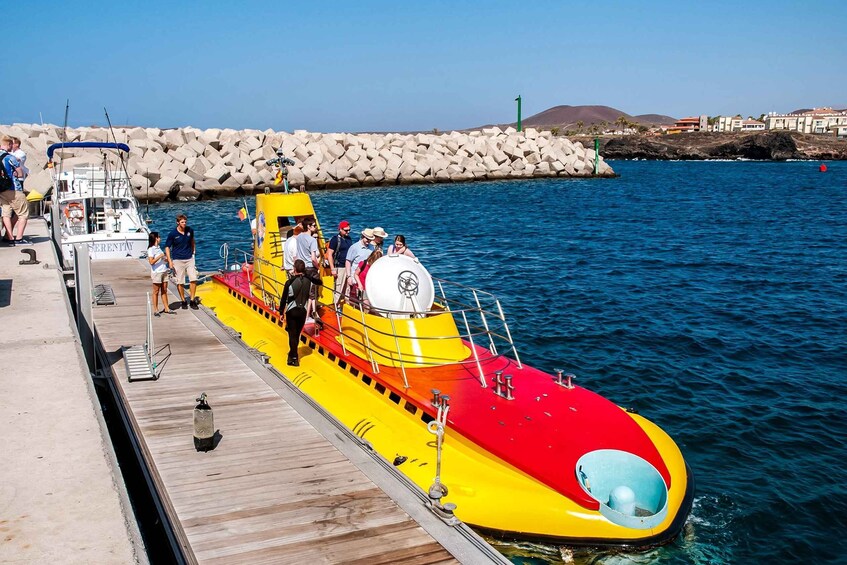 Picture 2 for Activity Tenerife Los Gigantes: 50 Minutes Submarine Dive