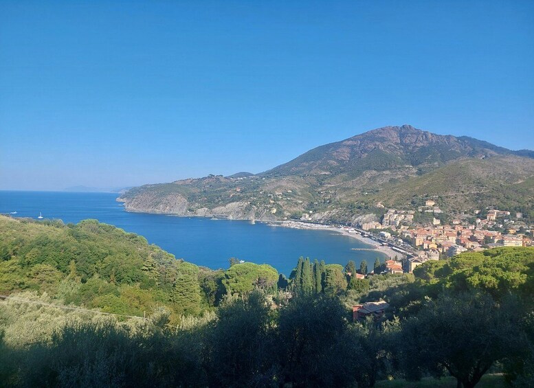 Cinque Terre panoramic hiking from Levanto to Monterosso