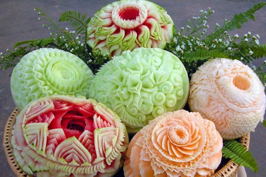 Picture 16 for Activity Bangkok: Professional Thai Fruit and Vegetable Carving Class