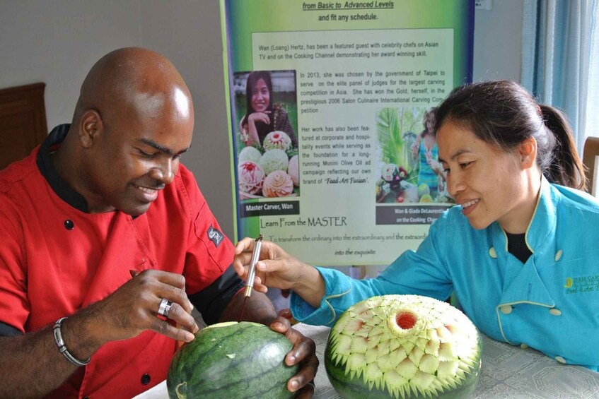 Picture 1 for Activity Bangkok: Professional Thai Fruit and Vegetable Carving Class