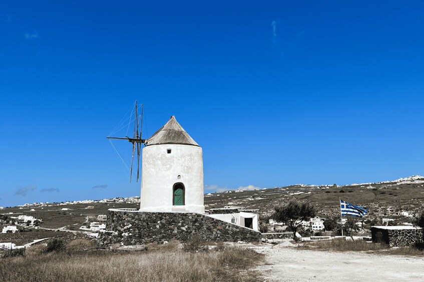 Picture 2 for Activity Santorini: 6-Hour Private Sightseeing Tour