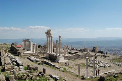 Pergamum excursion avec guide privé et van