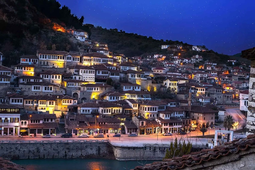 Tirana/Durres: SUNSET Tour in BERAT Castle & Old CIty