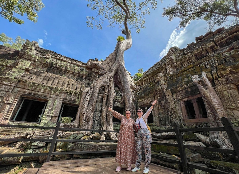 Picture 13 for Activity Angkor Wat Sunrise Small-Group Tour & Tonle Sap Boat Sunset