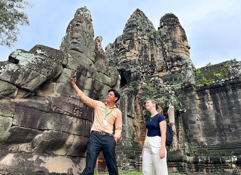 Picture 6 for Activity Angkor Wat Sunrise Small-Group Tour & Tonle Sap Boat Sunset