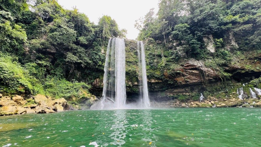 Picture 2 for Activity From Palenque: Misol-Ha and Agua Azul Waterfalls Tour