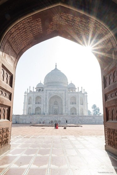 Picture 1 for Activity Delhi: Same Day Taj Mahal, Agra Tour with Pickup & Transfer.