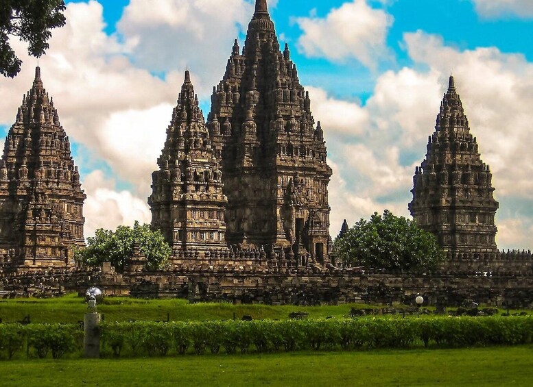 Picture 7 for Activity yogyakarta: Borobudur sunrise, Merapi volcano & Prambanan