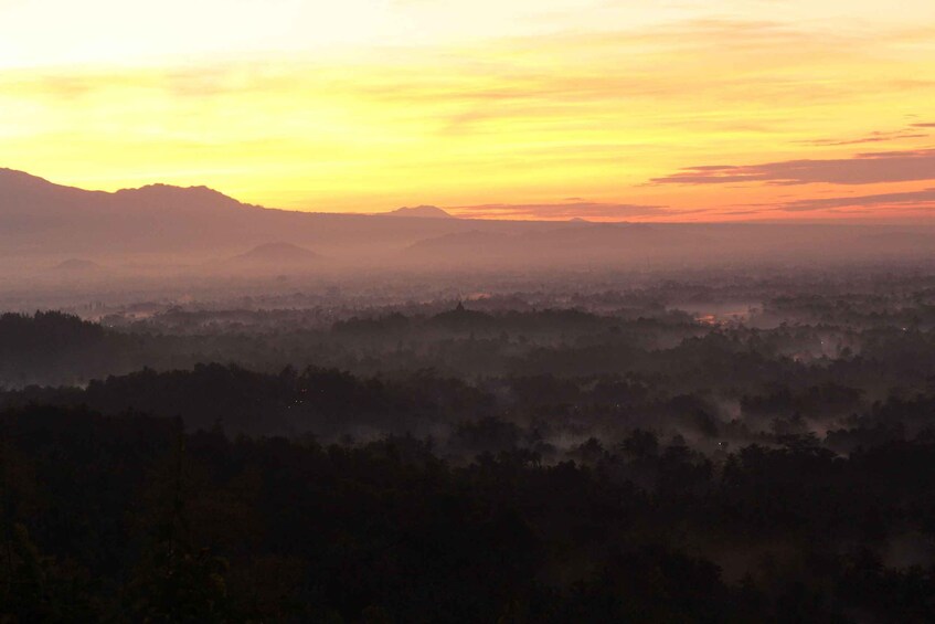 Picture 10 for Activity yogyakarta: Borobudur sunrise, Merapi volcano & Prambanan