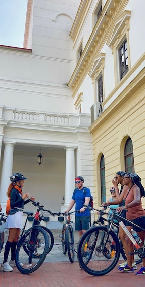 Picture 8 for Activity Panama: Highlights Bike Tour in Casco Viejo & Cinta Costera