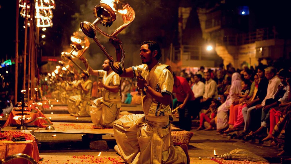 Picture 2 for Activity Sarnath: Full Day Guided Varanasi Tour with Ganges Boat Ride