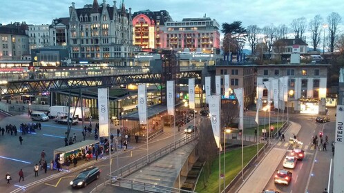 Lausanne: Private Walking Tour with a Local Guide