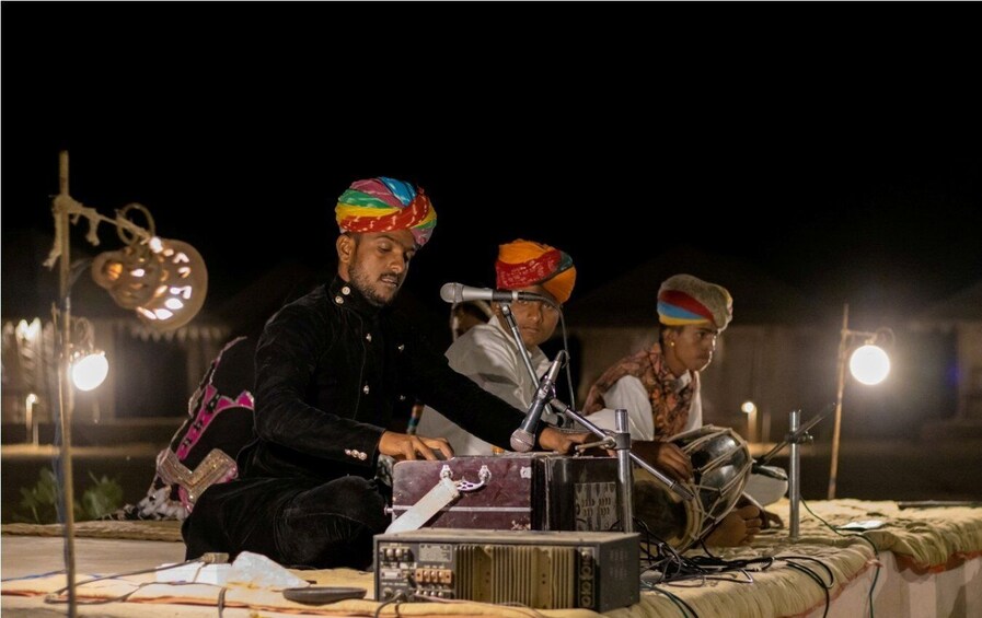Picture 5 for Activity Frenzy Paradise Overnight Thar Desert Camping Tour