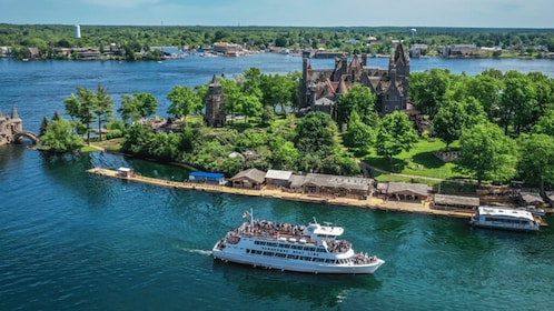 From Ivy Lea: 1000 Islands Boldt Castle Scenic Cruise