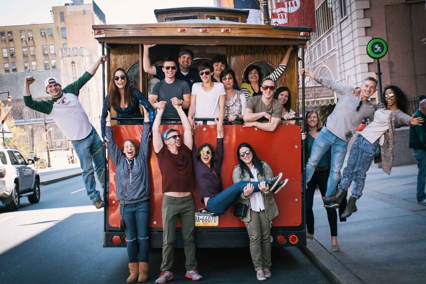 Philadelphia: BYOB Historically Hilarious Trolley Tour