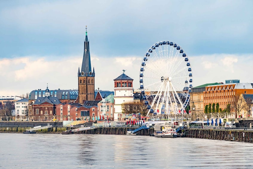 Cologne: Dusseldorf Half-Day Private Tour