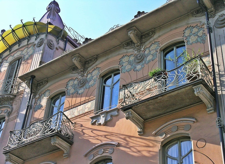 Picture 2 for Activity Turin: Art Nouveau Walking Tour with Coffee