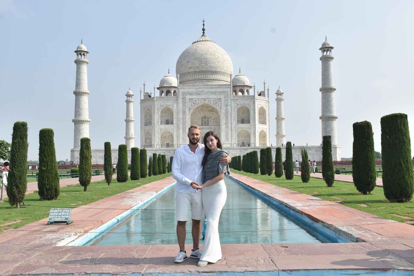From Jaipur: Taj Mahal and Agra Tour By Car