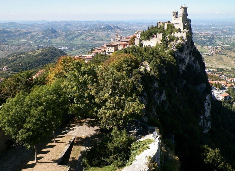 Picture 2 for Activity From Bologna: Private San Marino Day Tour with Lunch