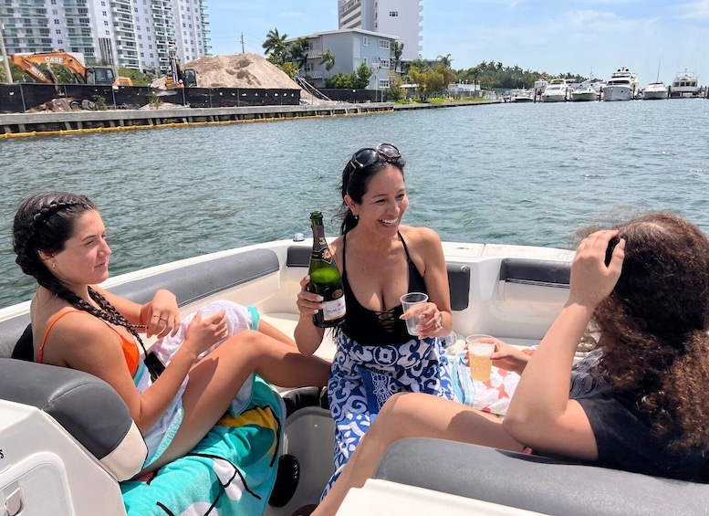 Picture 29 for Activity Miami Beach: Private Boat Tour with Captain and Champagne