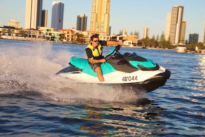 Surfers Paradise: 30 minutters guidet jetski-tur