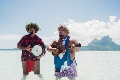 Bora Bora : Journée complète excursion avec déjeuner sur un îlot et baignad...