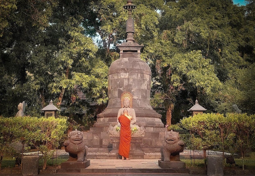 Picture 3 for Activity Setumbu Sunrise Borobudur, and Prambanan, with lunch option