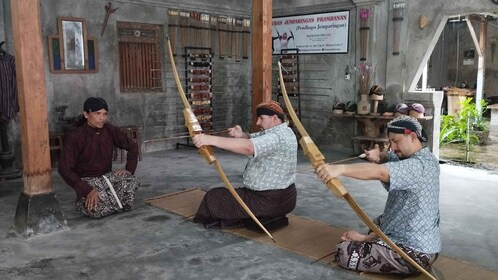 Traditional Archery Class (Jemparingan)