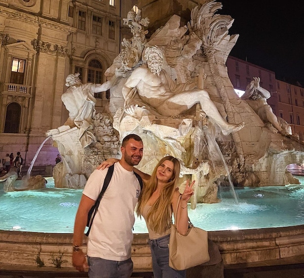 Rome: Under the Moonlight Evening Walking Tour