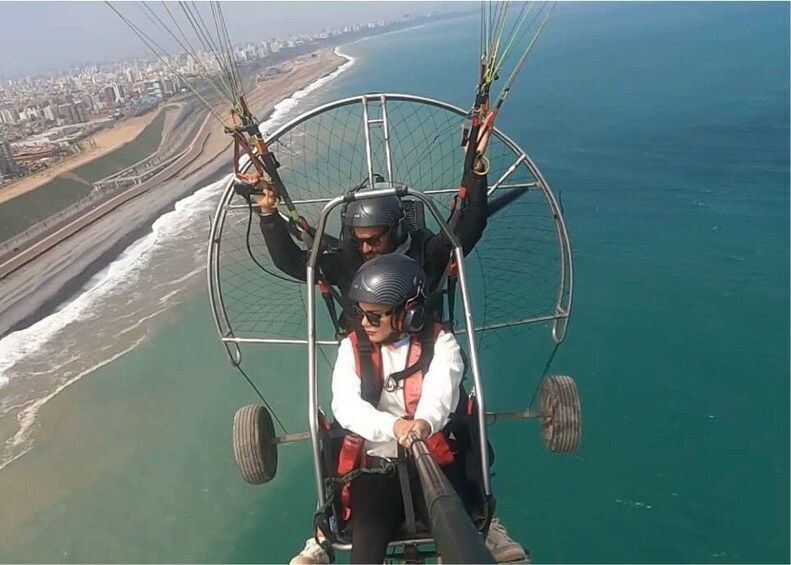 Picture 3 for Activity Lima: Tandem Paragliding Tour of the Miraflores District