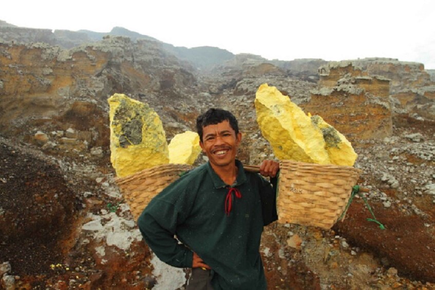 Picture 5 for Activity From Malang: Tour To Tumpaksewu Bromo Ijen