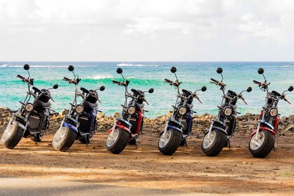 Recorrido en scooter eléctrico de ruedas grandes por playas y caminos secun...