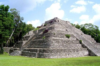 Mahahual : Ruines mayas de Chachoben + Journée plage