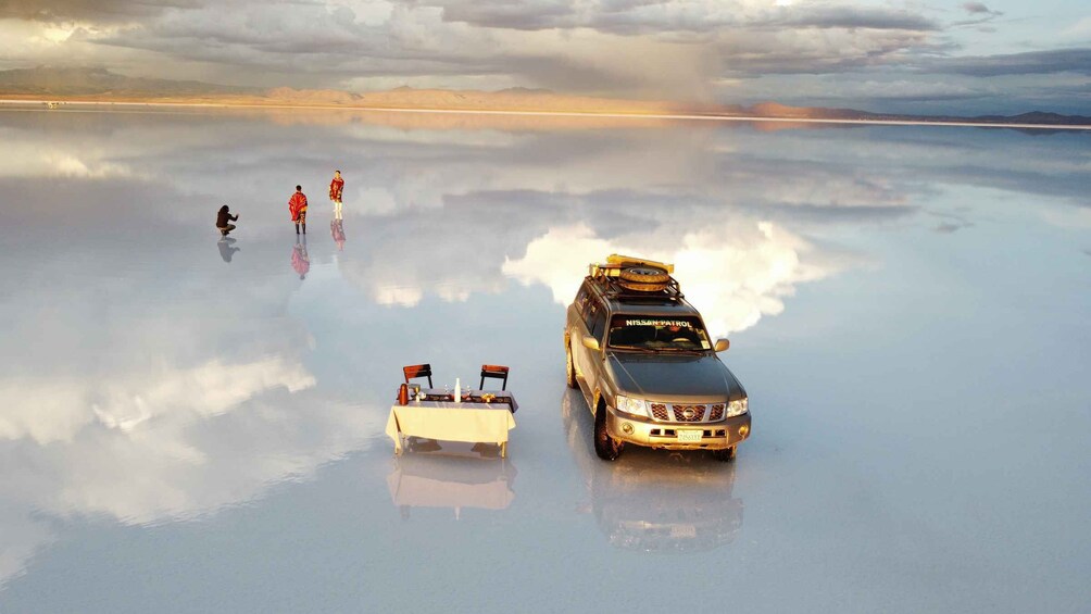 Picture 4 for Activity From La Paz: 2-Day Uyuni Salt Flats & Red Lagoon by Flight.