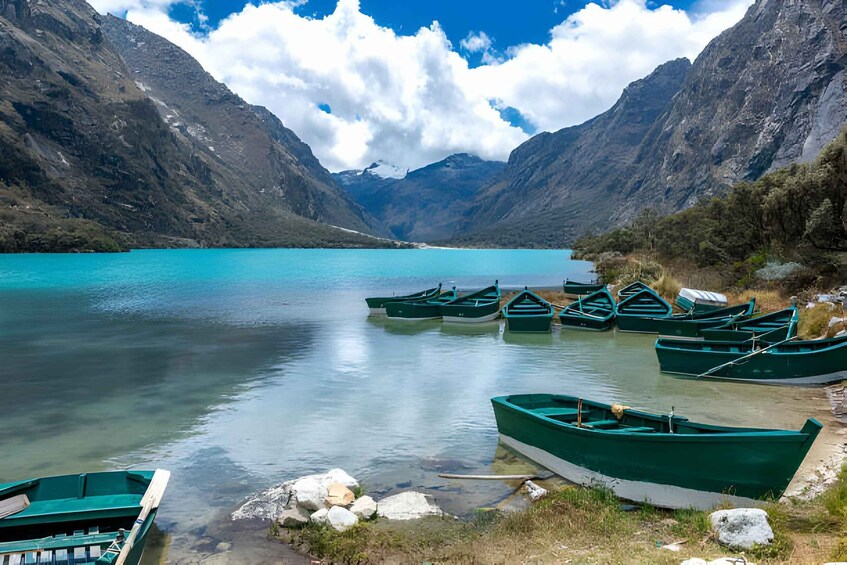 Picture 1 for Activity From Huaraz: Tour to Llanganuco Lakes (Chinancocha Lake)