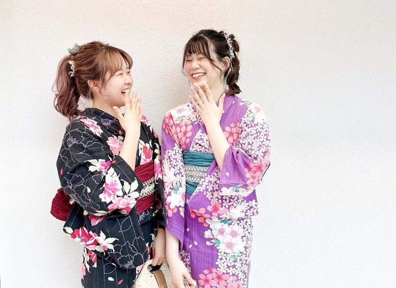 Picture 1 for Activity Kanazawa:Japanese Traditional Experience -kimono rent