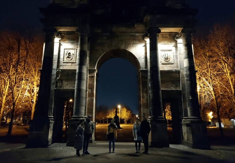 Glasgow: Private Dark Side Tour