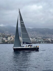 Madeira: Luxury Yacht & Sailing Sunset Tour