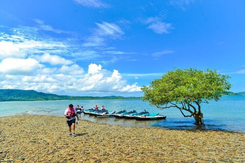 Phuket Jet Ski Tour to 5-8 Islands with Pickup and Transfer