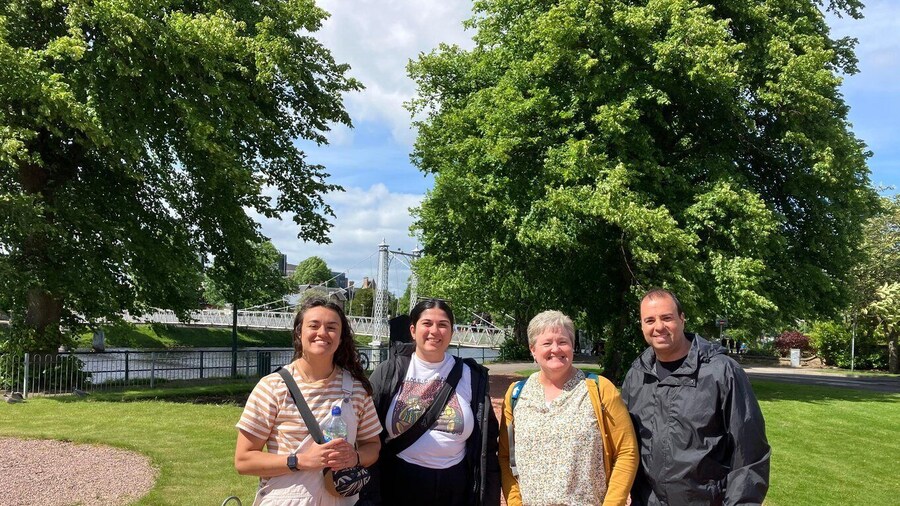 Inverness: Private Guided City Walking Tour